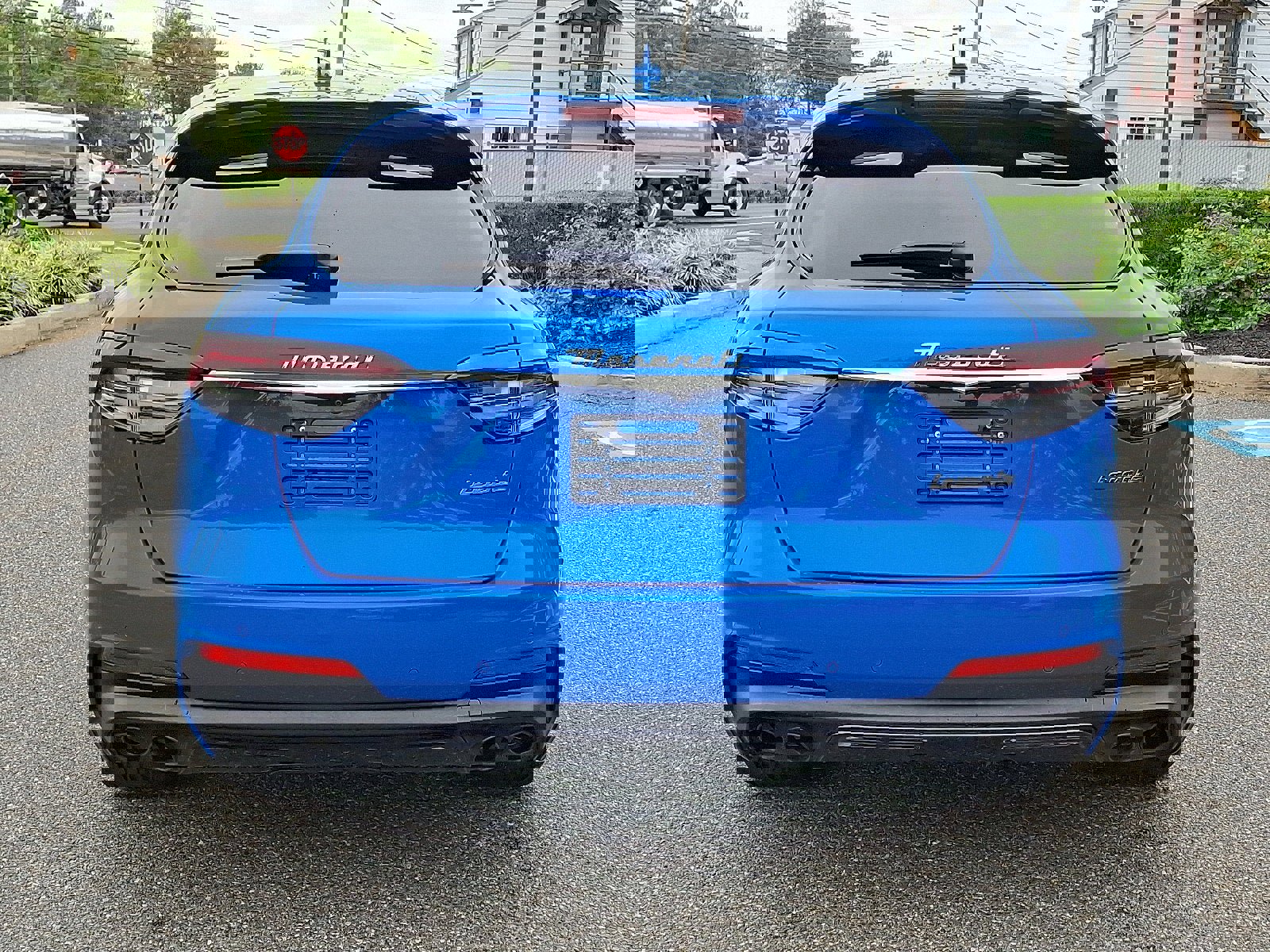 Used 2022 Maserati Levante F Tributo image 5