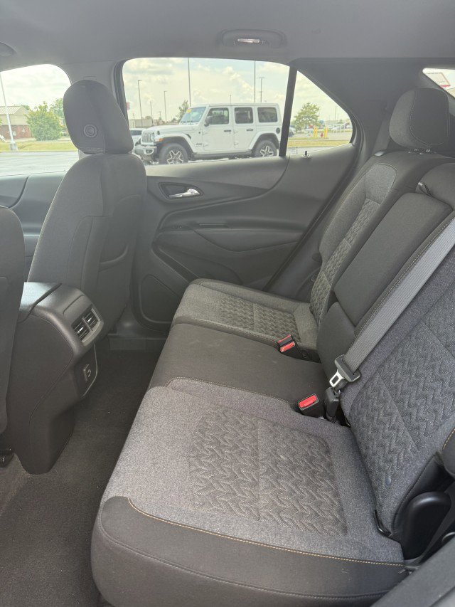 Used 2024 Chevrolet Equinox LT image 10