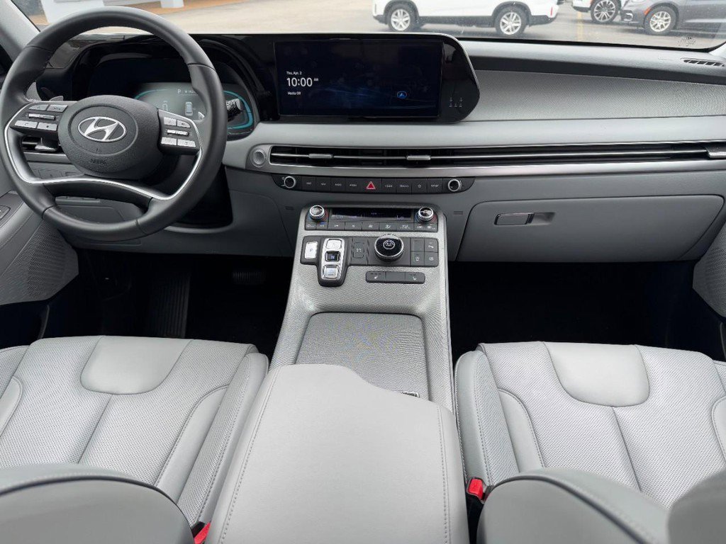 Used 2025 Hyundai Palisade SEL image 12