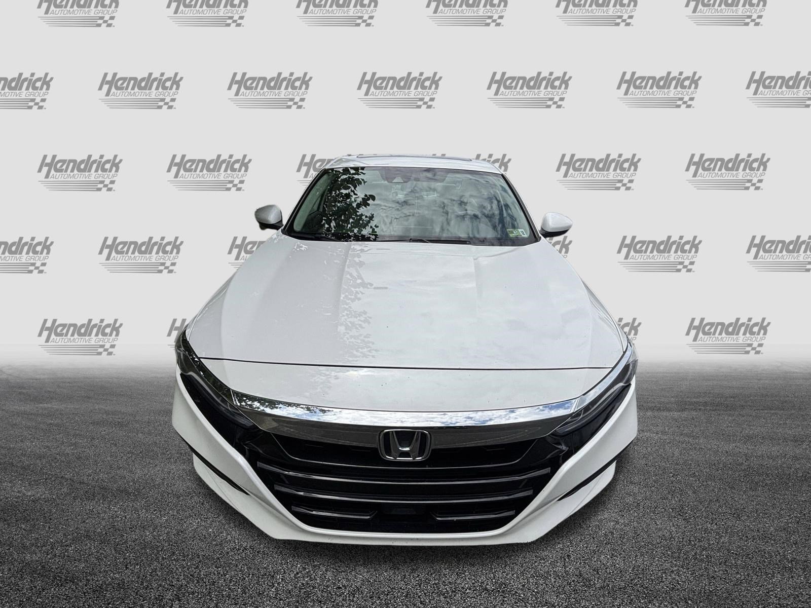 Used 2018 Honda Accord EX image 3