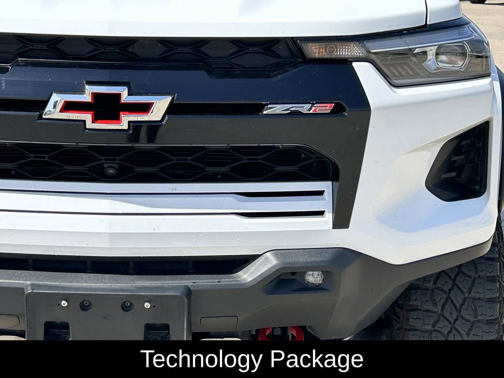 Used 2024 Chevrolet Colorado ZR2 w/ Technology Package image 4