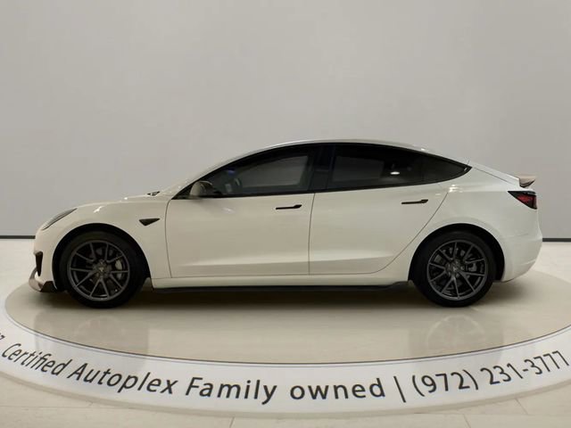Used 2021 Tesla Model 3 Standard Range Plus RWD image 2