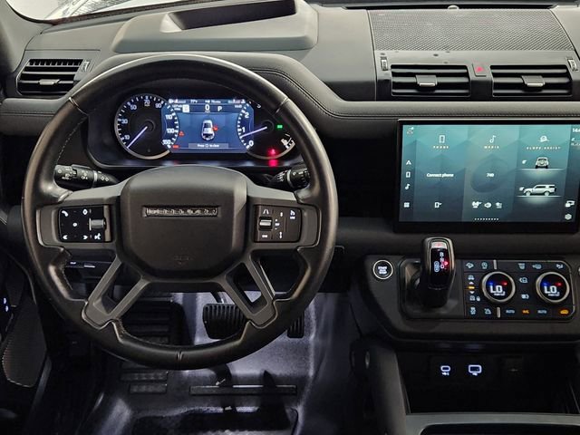 Used 2023 Land Rover Defender 130 X-Dynamic SE AWD/4WD image 27