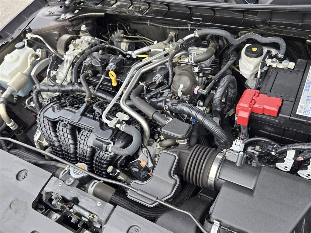 Used 2023 Nissan Altima 2.5 SV image 18