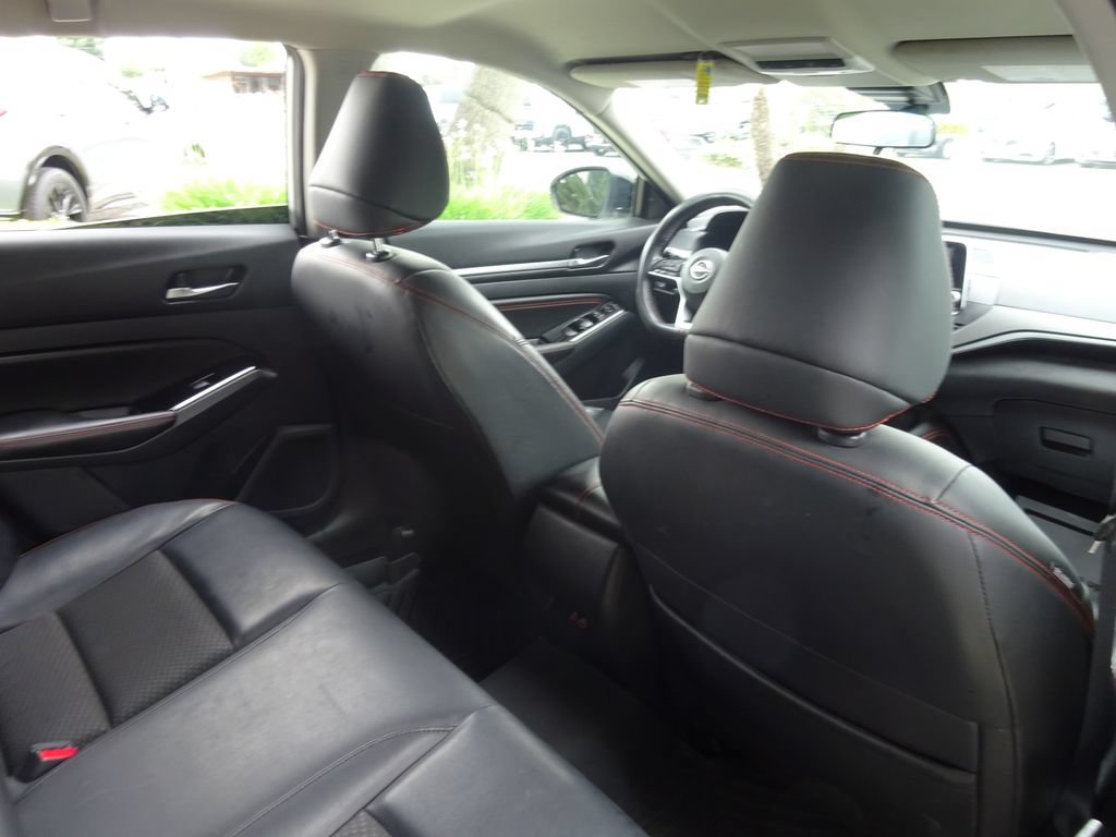 Used 2023 Nissan Altima 2.5 SR FWD image 21