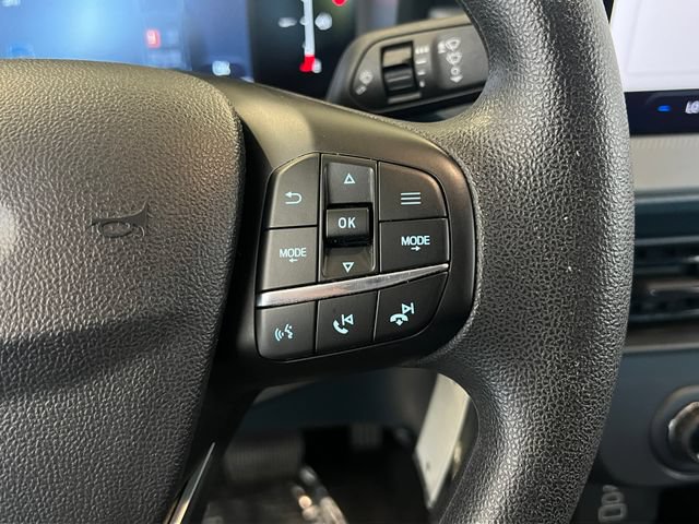 Used 2025 Ford Maverick XL w/ Equipment Group 101A AWD/4WD image 33