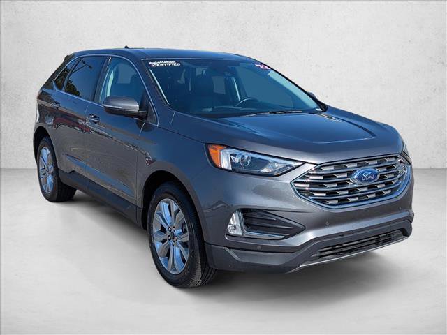 Used 2022 Ford Edge Titanium image 3