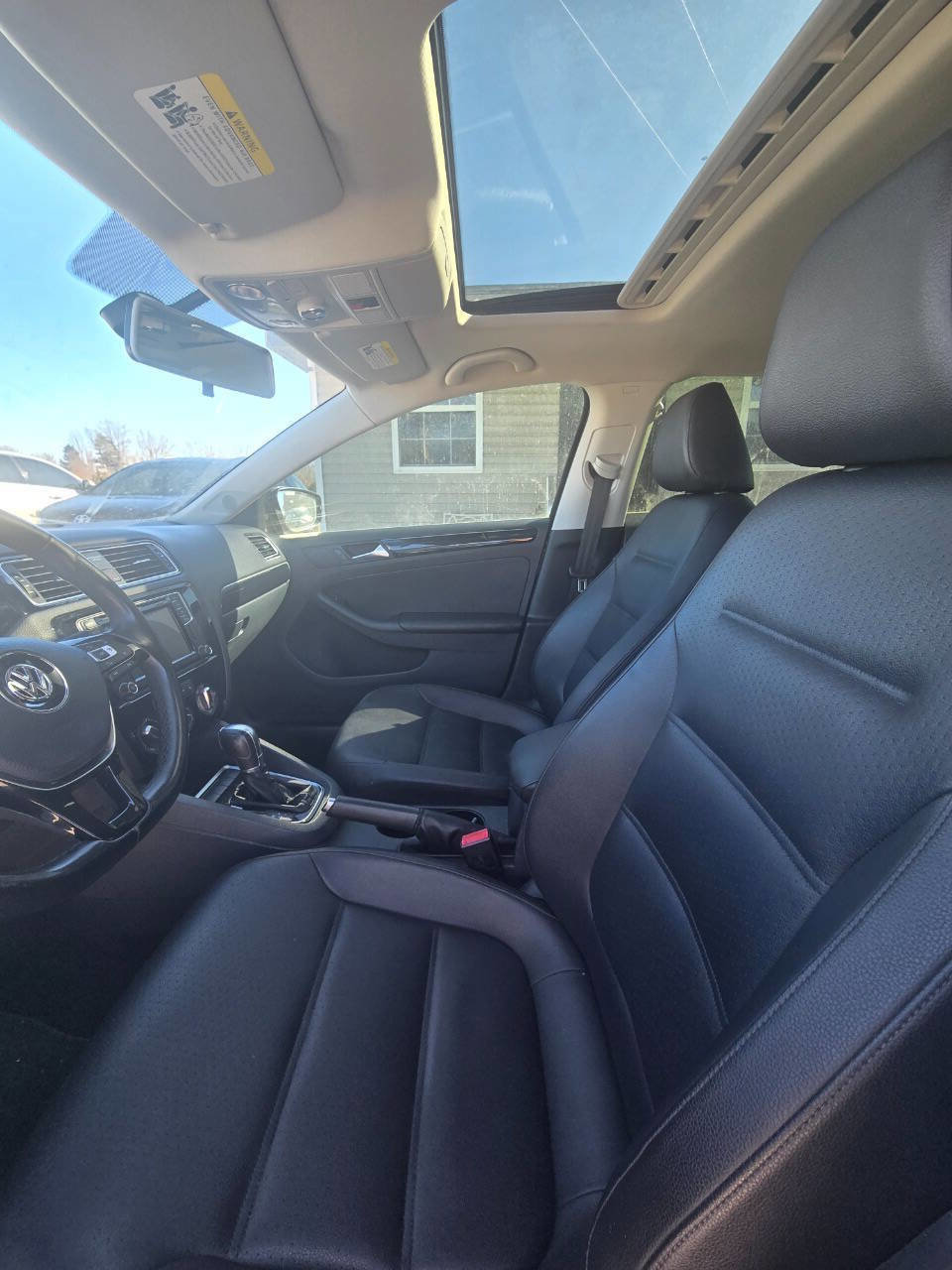 Used 2016 Volkswagen Jetta SEL w/ Lighting Package image 6