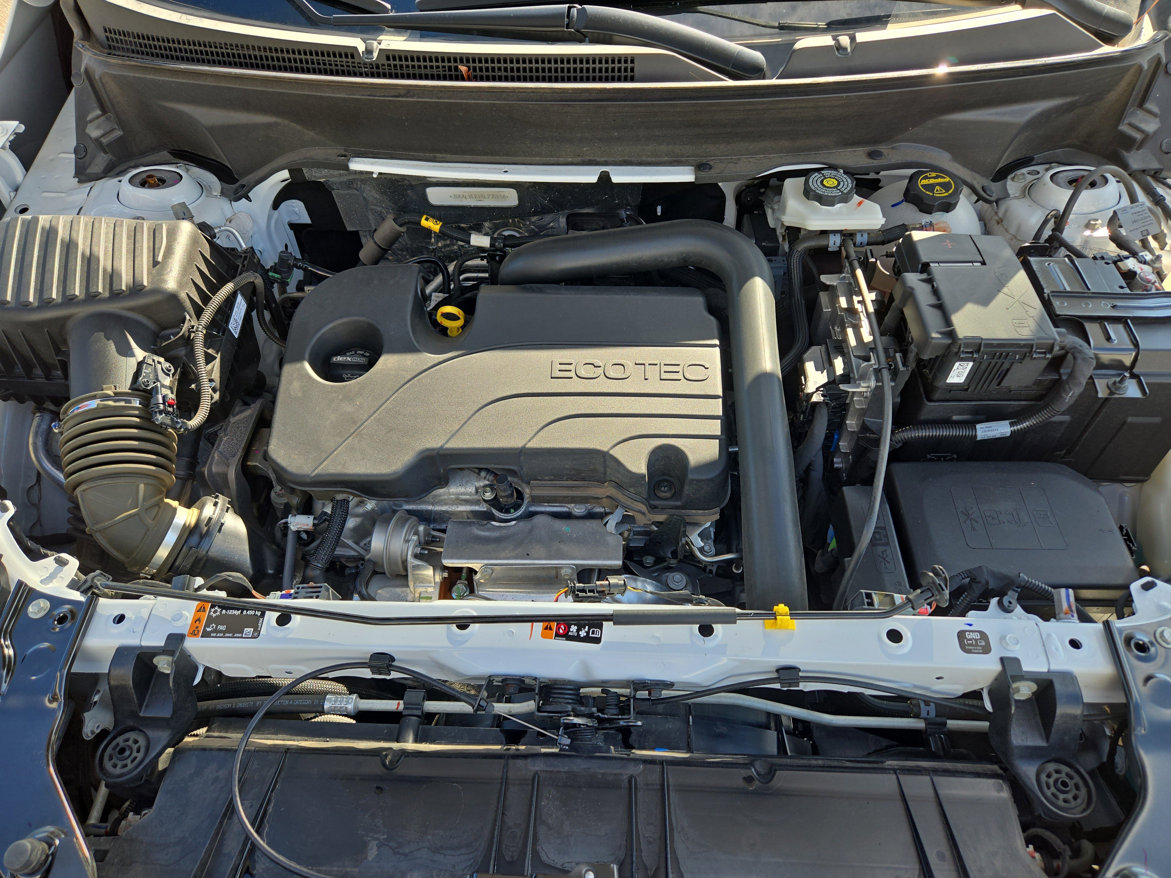 Used 2024 GMC Terrain SLT image 24