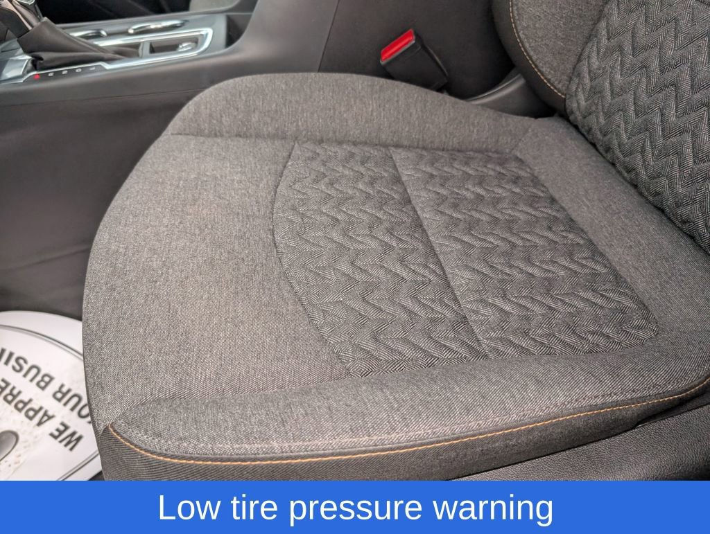 Used 2024 Chevrolet Equinox LT w/ LPO, Floor Liner Package FWD image 24