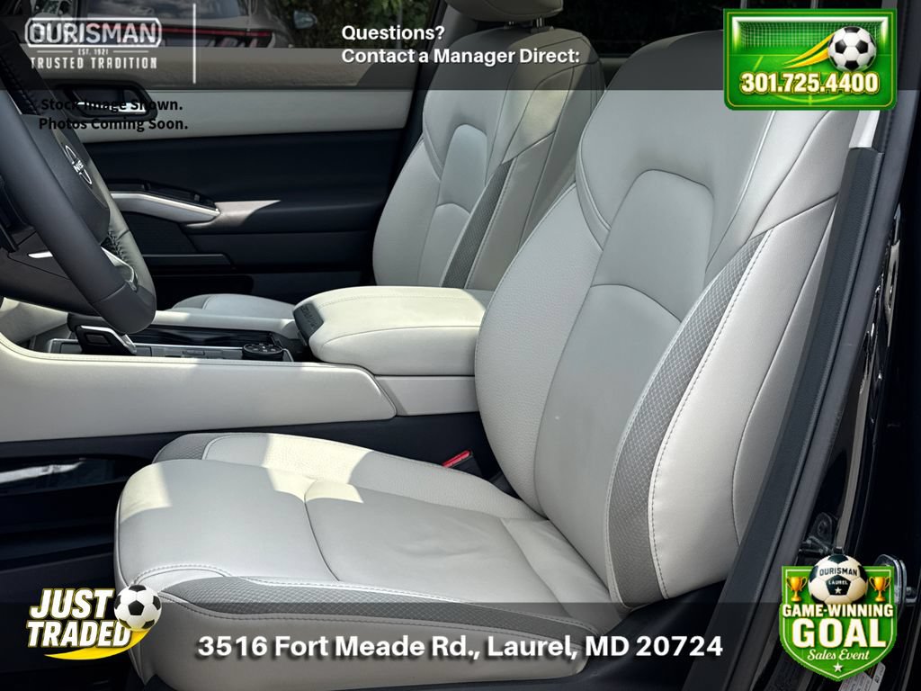 Used 2024 Nissan Pathfinder SL w/ SL Premium Package AWD/4WD image 6