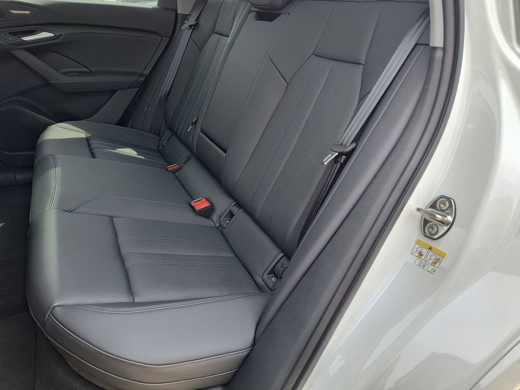 New 2025 Audi Q6 e-tron Premium Plus AWD/4WD image 14