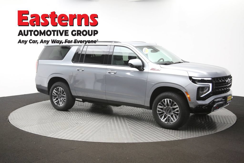 Used 2025 Chevrolet Suburban Z71 AWD/4WD image 52