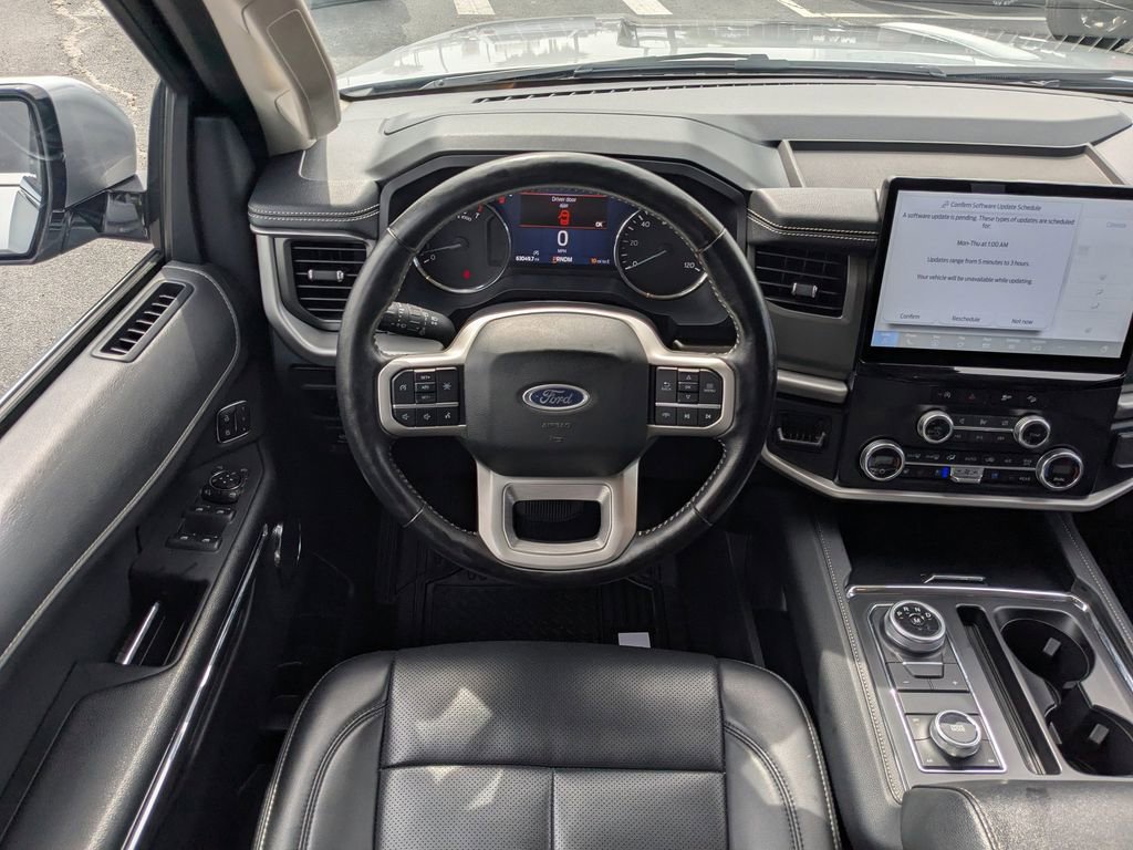 Used 2024 Ford Expedition XLT AWD/4WD image 17