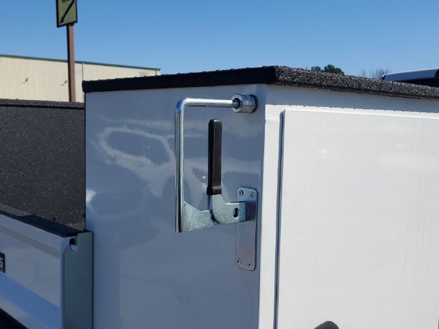 New 2026 RAM 5500 Tradesman w/ Chrome Appearance Group AWD/4WD image 8