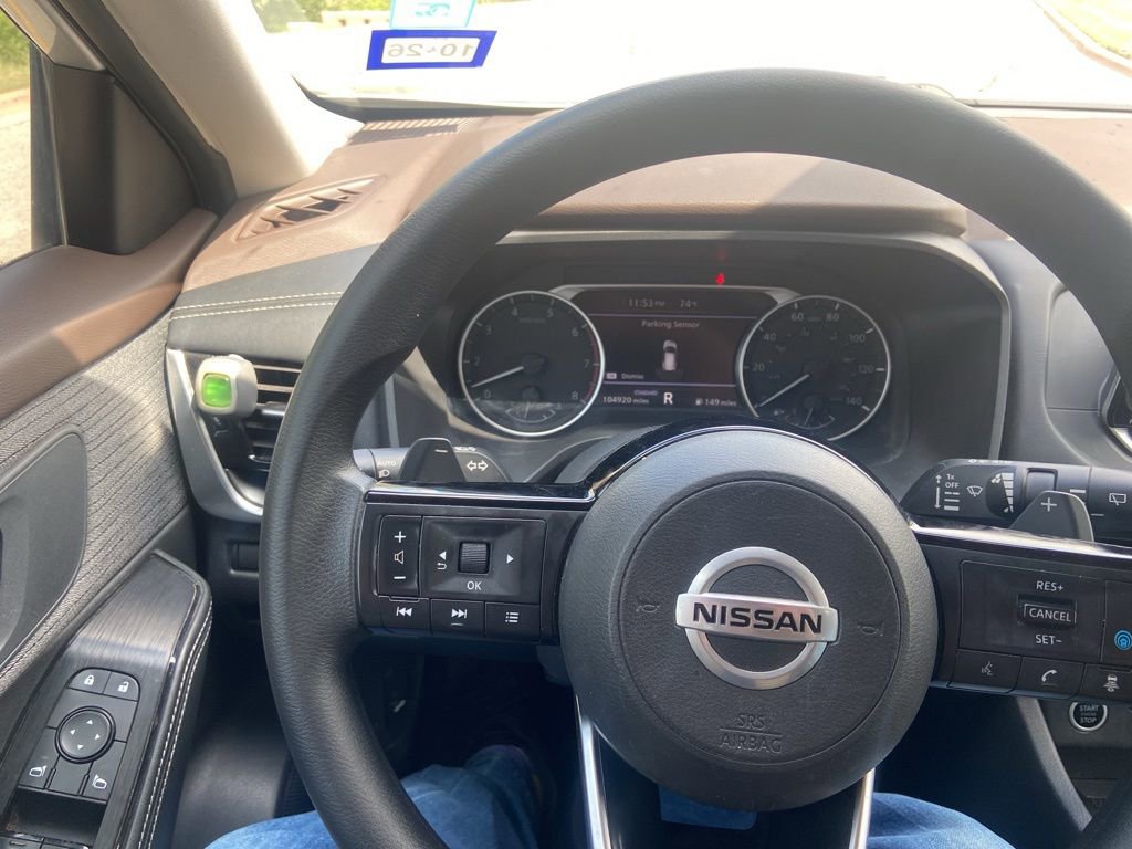 Used 2021 Nissan Rogue SV image 15