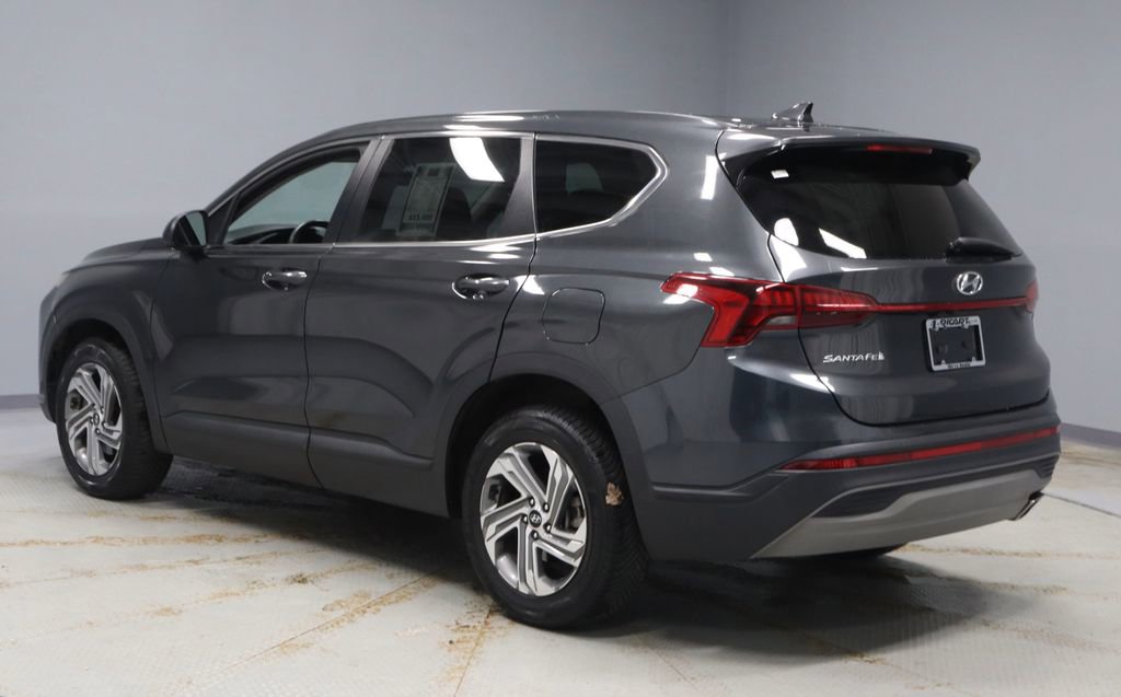 Used 2021 Hyundai Santa Fe SE image 9