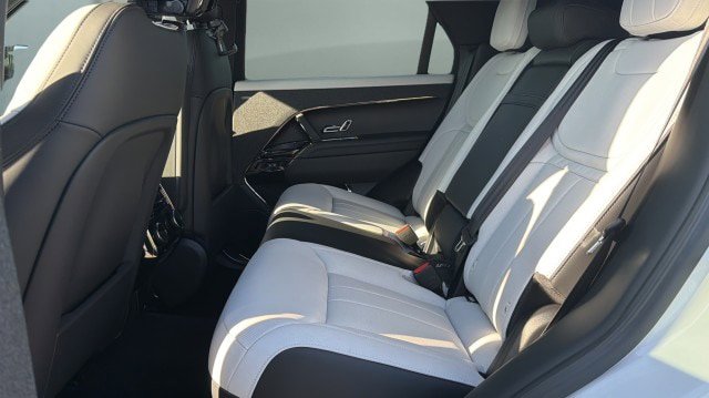 New 2026 Land Rover Range Rover Sport Dynamic SE image 19