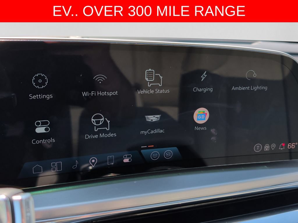Used 2024 Cadillac Lyriq Luxury w/ LPO, Floor Liner Package AWD/4WD image 18