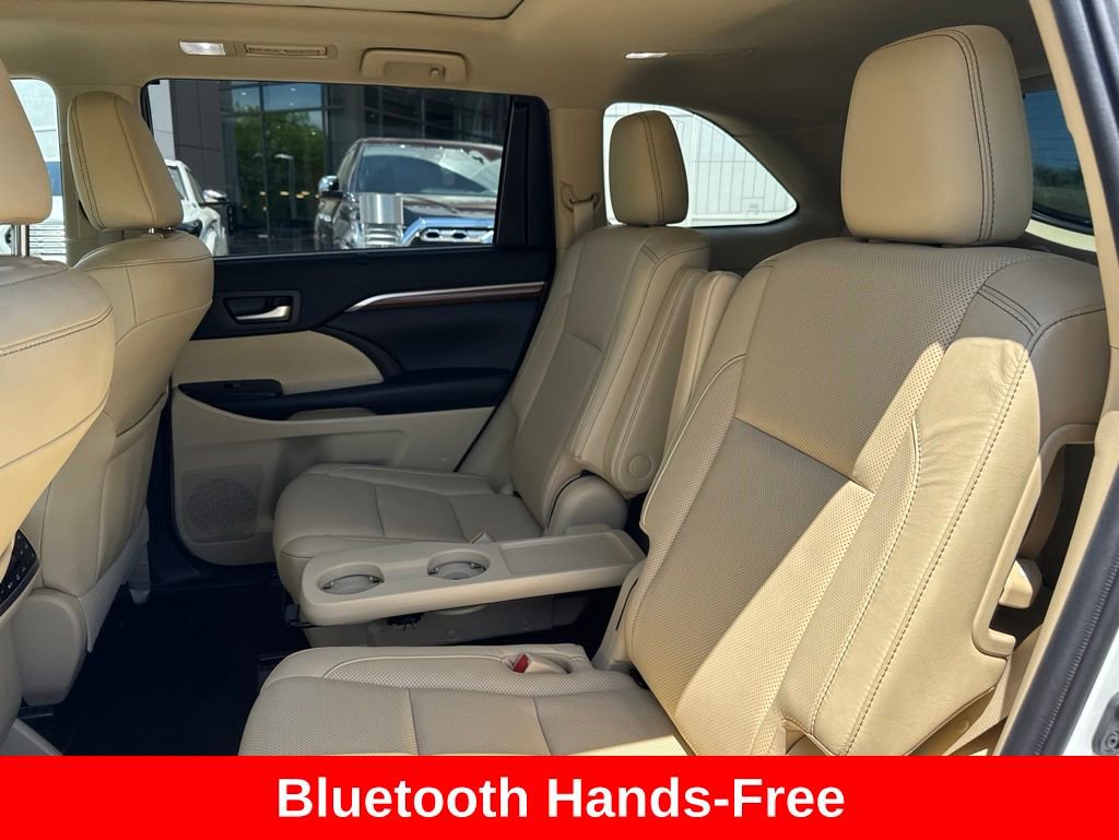 Used 2019 Toyota Highlander Limited Platinum AWD/4WD image 15