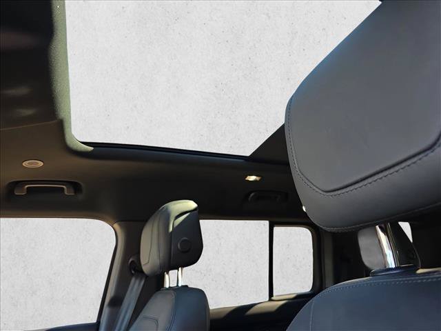 Used 2024 Land Rover Defender 110 Carpathian Edition AWD/4WD image 29