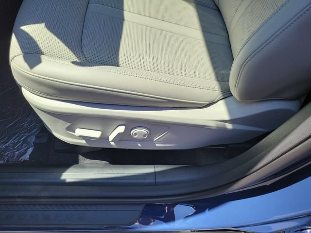 New 2026 Kia Sorento S w/ S Panoramic Sunroof Package FWD image 16