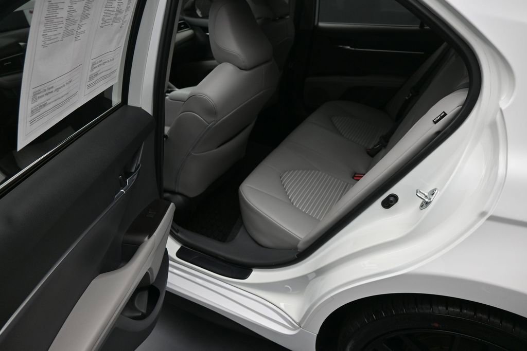 Used 2024 Toyota Camry SE w/ Blackout Package (TMS) AWD/4WD image 21