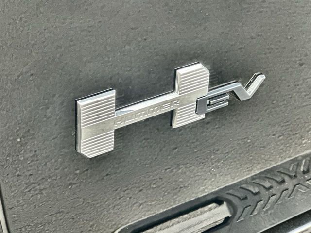 Used 2024 GMC Hummer EV 3X w/ Extreme Off-Road Package image 32