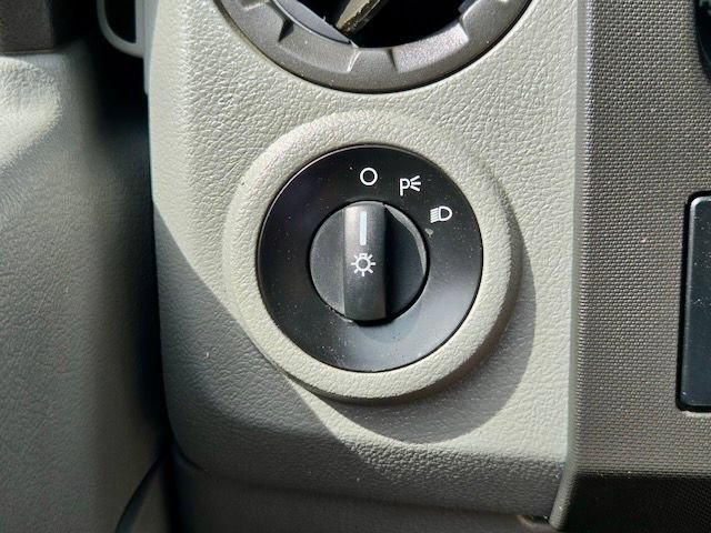 Used 2014 Ford E-350 and Econoline 350 XL w/ Power Windows & Locks Group RWD image 18