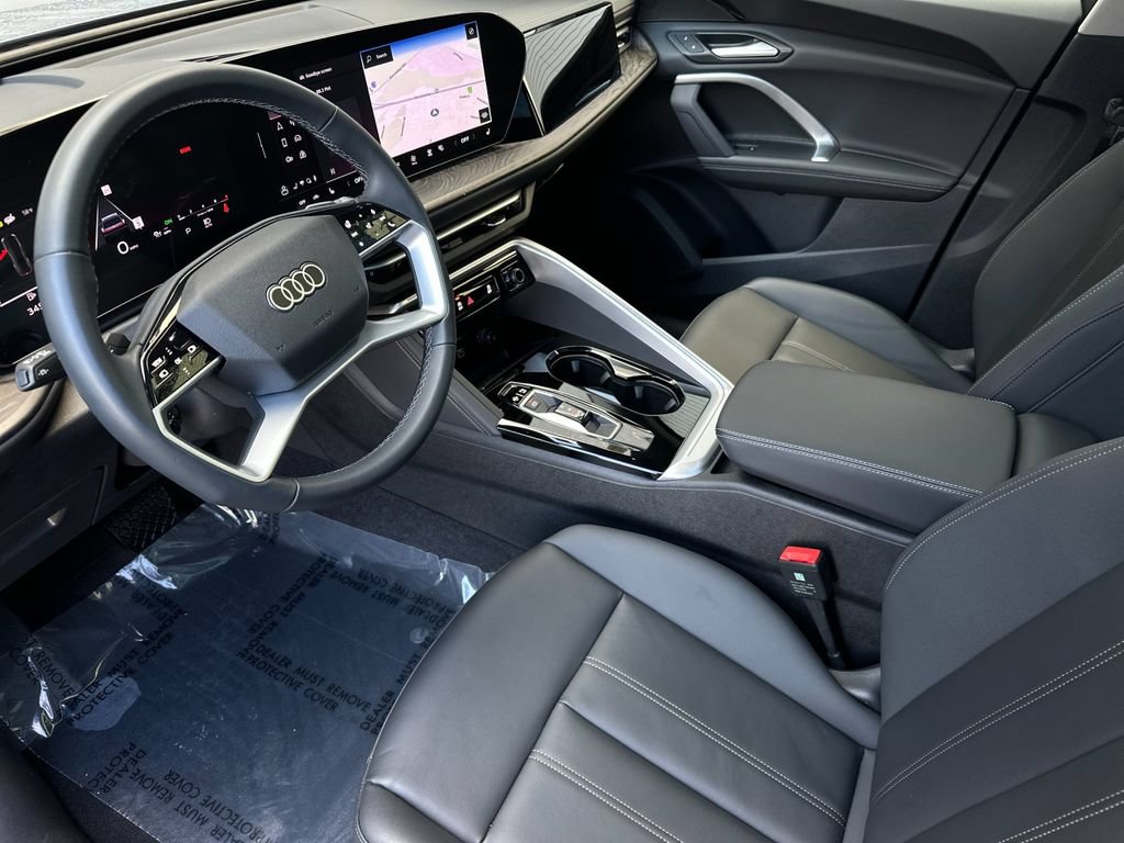Certified 2025 Audi Q5 Premium w/ Convenience Package AWD/4WD image 13