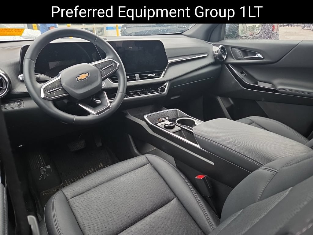 Used 2026 Chevrolet Equinox LT w/ Convenience Package II AWD/4WD image 14