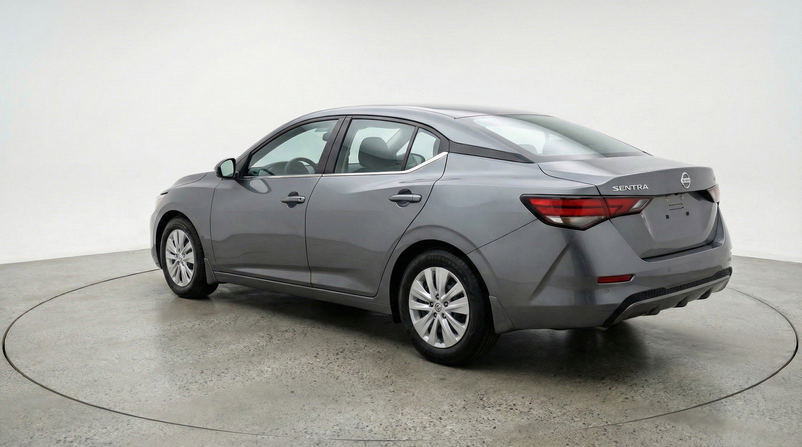 Used 2025 Nissan Sentra S image 6