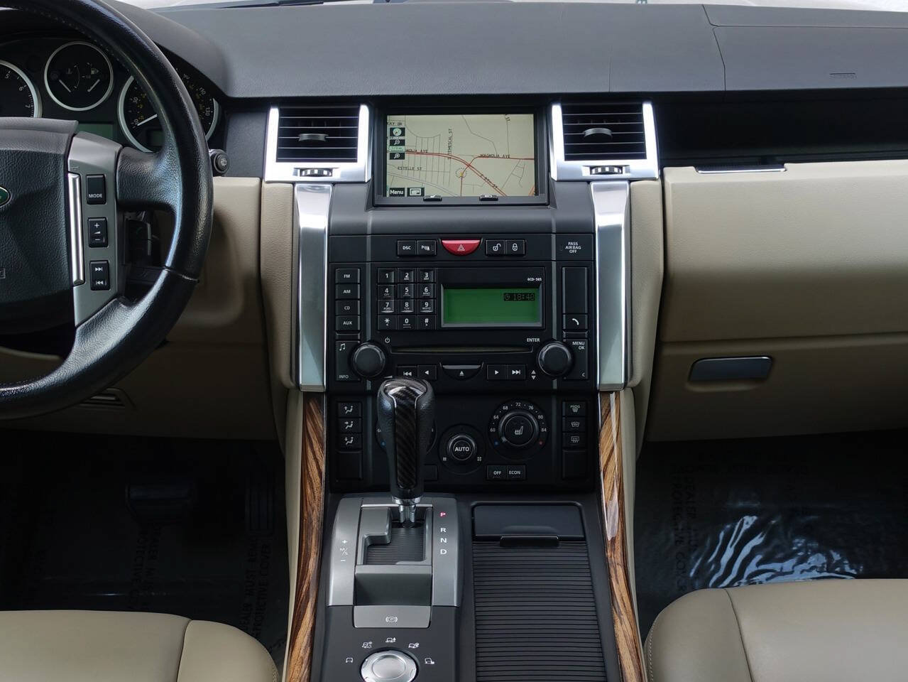 Used 2009 Land Rover Range Rover Sport HSE AWD/4WD image 8