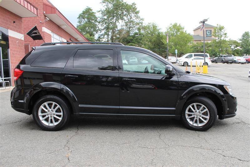 Used 2014 Dodge Journey SXT w/ Flexible Seating Group AWD/4WD image 6