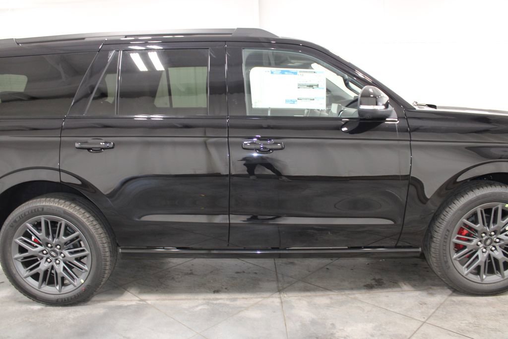 New 2025 Ford Expedition Platinum image 10