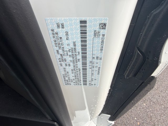 New 2027 Ford Transit 250 148 Medium Roof RWD image 9