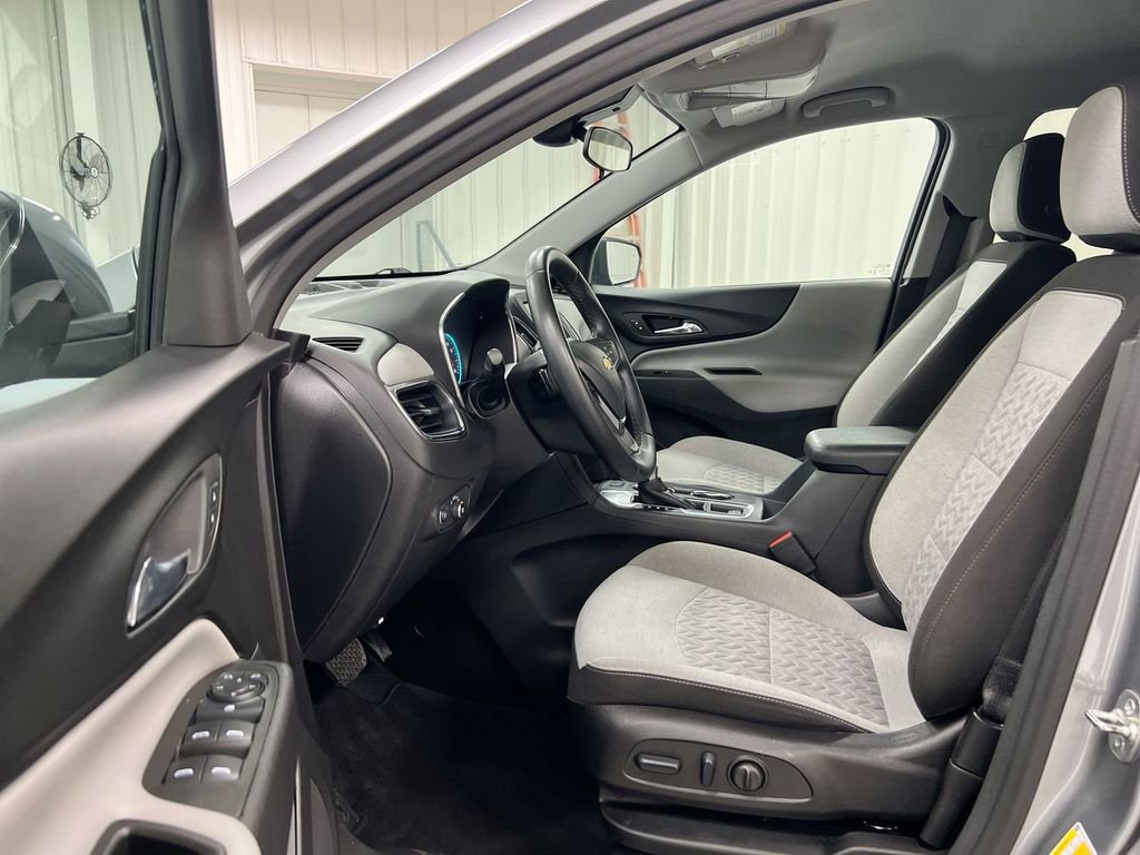 Used 2024 Chevrolet Equinox LT image 19