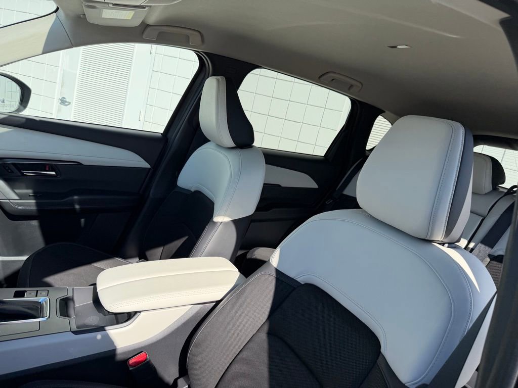 New 2026 MAZDA CX-5 Select image 18