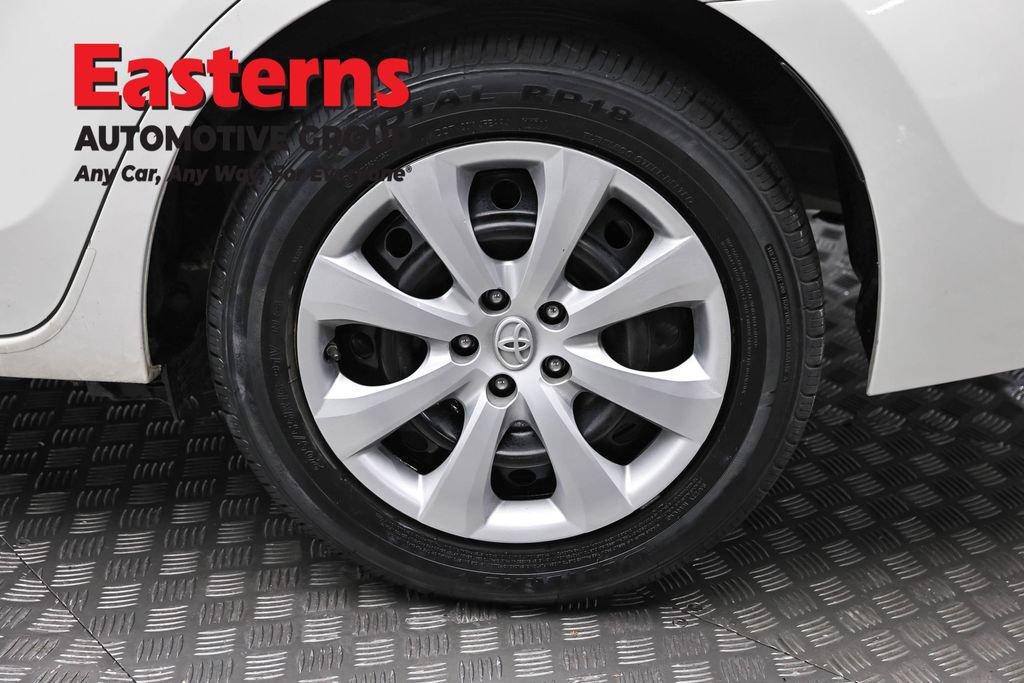 Used 2019 Toyota Corolla LE FWD image 8