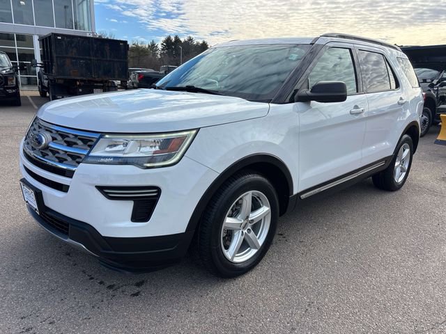 Used 2018 Ford Explorer XLT image 7