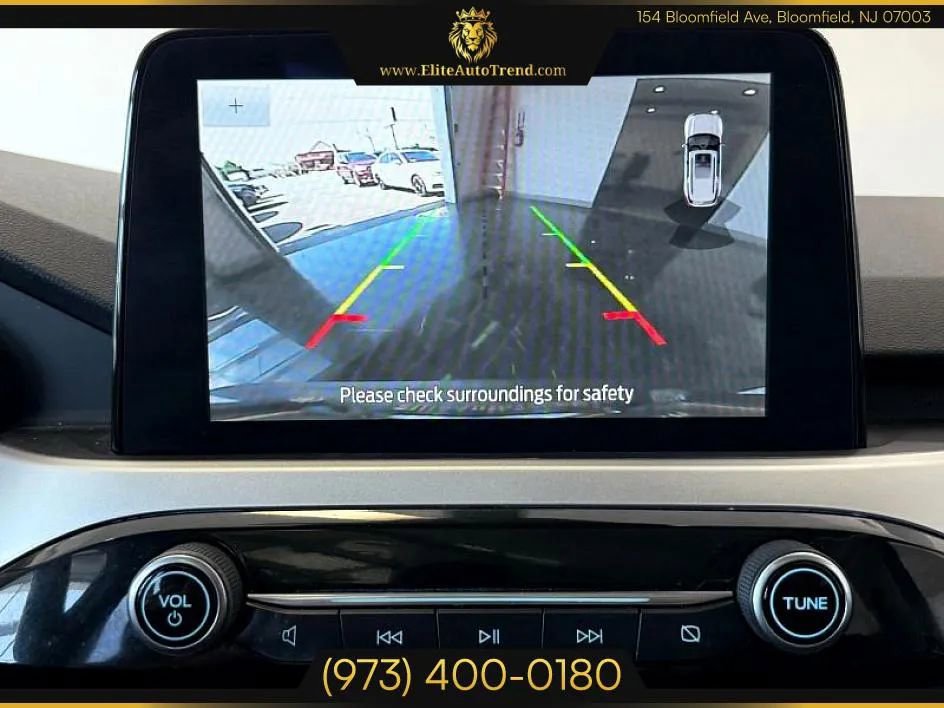 Used 2020 Ford Escape SEL image 17