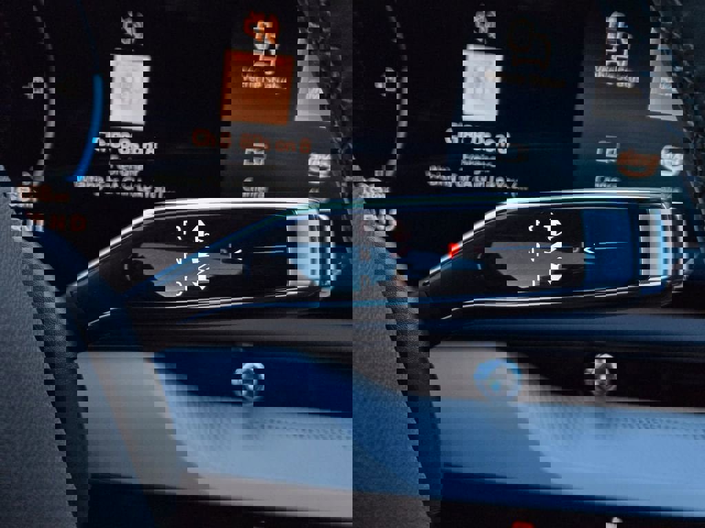 New 2025 Cadillac Optiq Sport 1 image 24