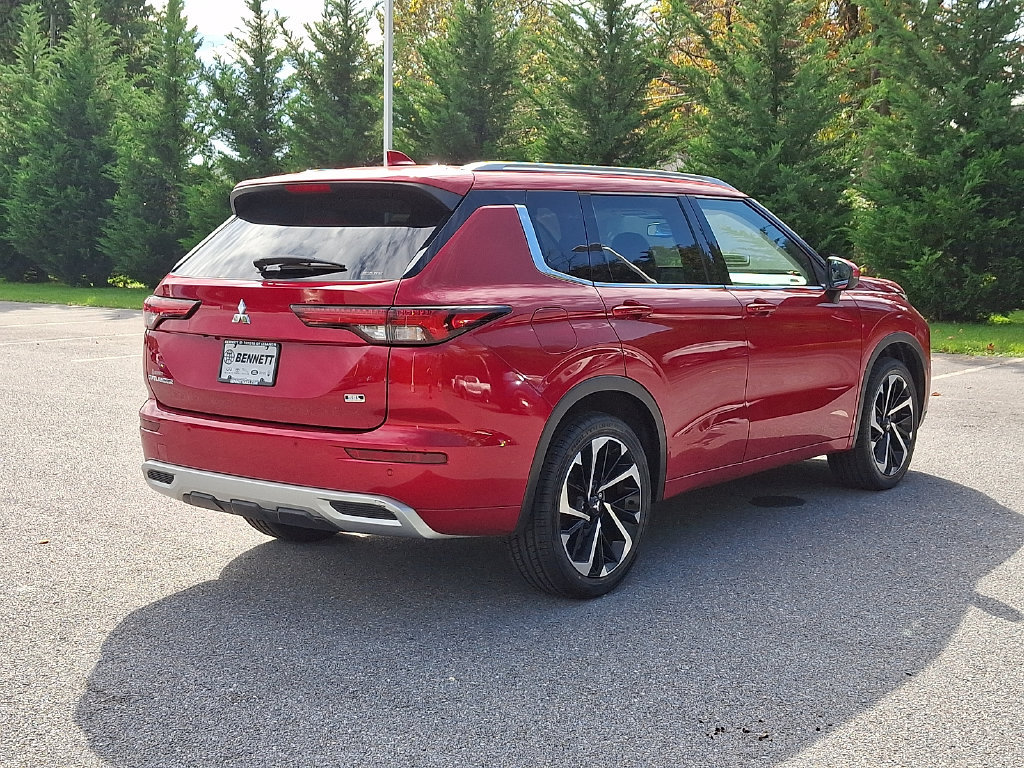 Used 2022 Mitsubishi Outlander SEL AWD/4WD image 4