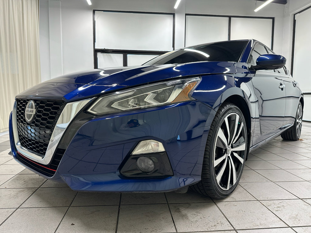 Used 2019 Nissan Altima 2.5 Platinum image 11