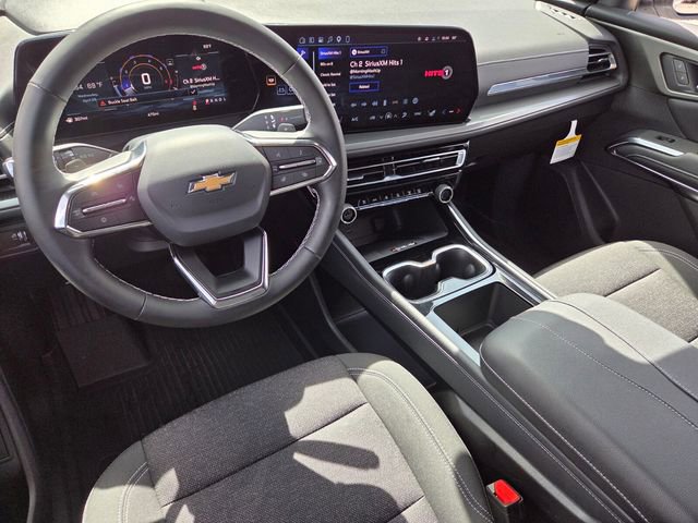 Used 2026 Chevrolet Traverse LT w/ Driver Confidence Package FWD image 7