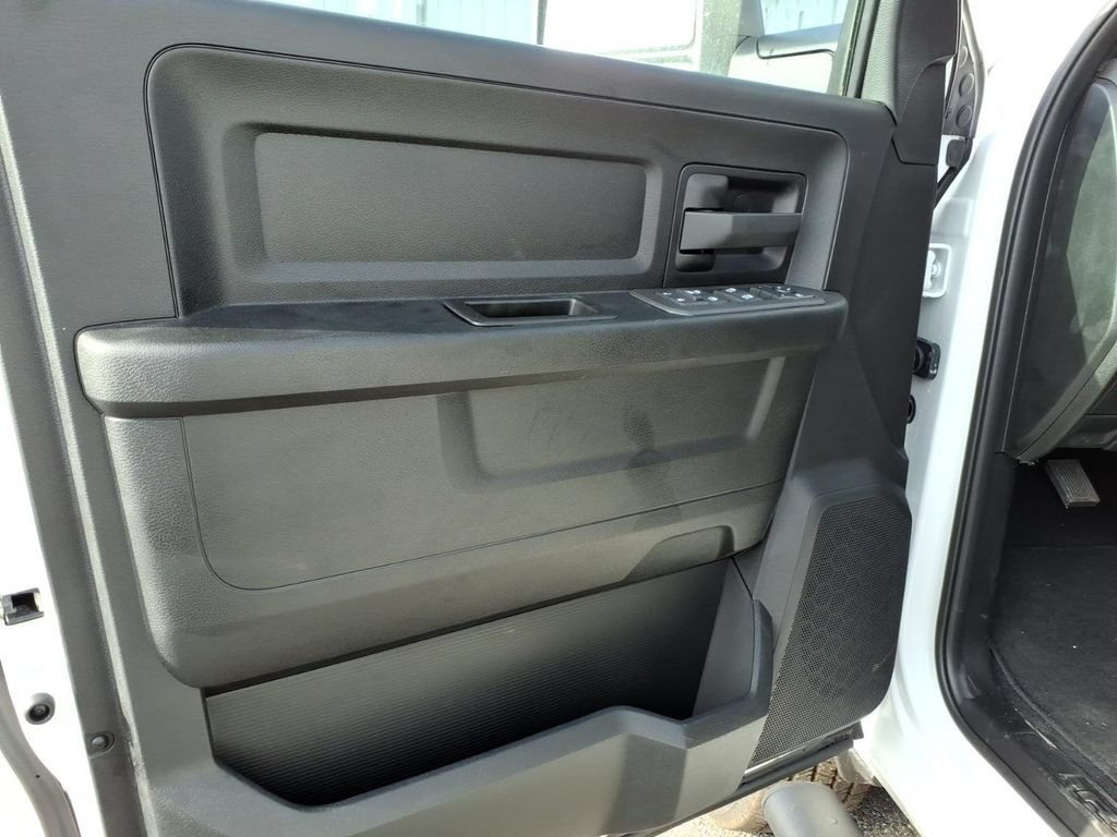 New 2026 RAM 2500 Tradesman AWD/4WD image 12