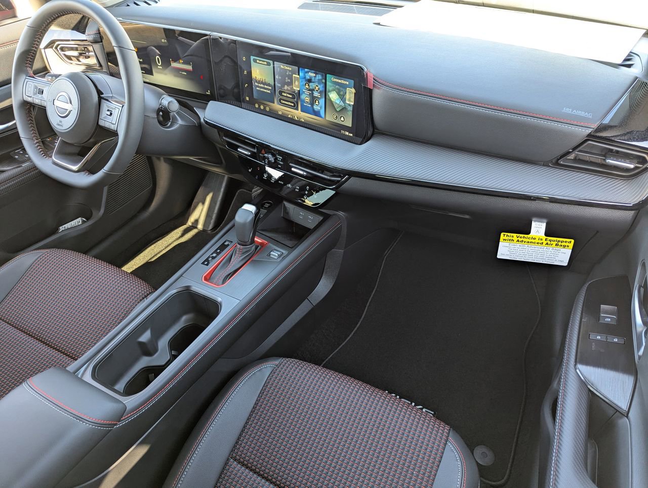 New 2026 Nissan Kicks SR w/ Cold Weather Package image 30