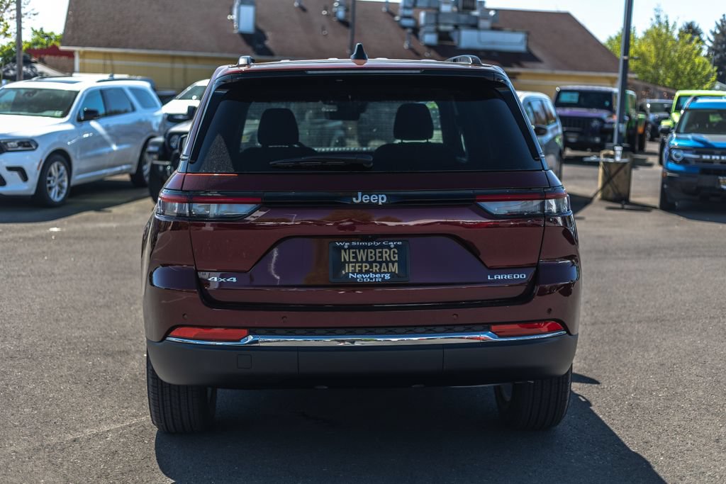 New 2026 Jeep Grand Cherokee Laredo X AWD/4WD image 9