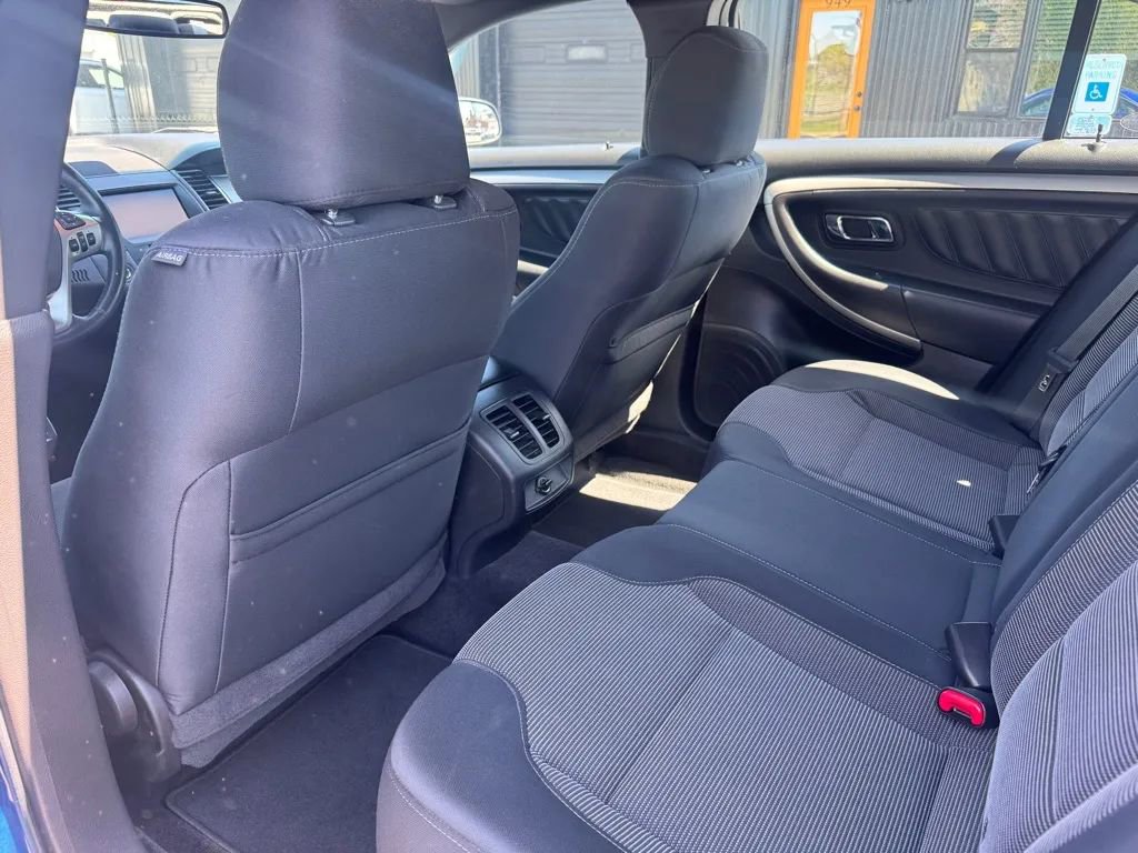 Used 2013 Ford Taurus SEL image 6