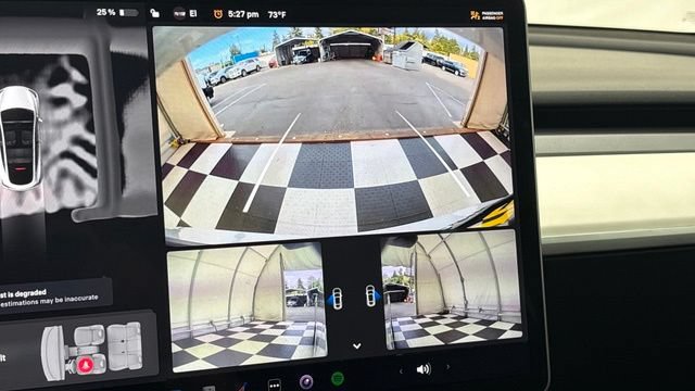 Used 2023 Tesla Model Y Long Range AWD/4WD image 34